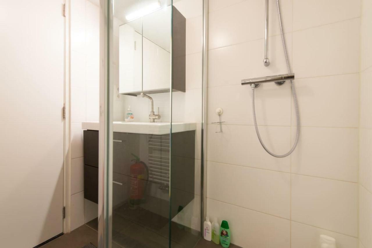 Quiet Apartment For 4 At Park In Center Amsterdam Bagian luar foto